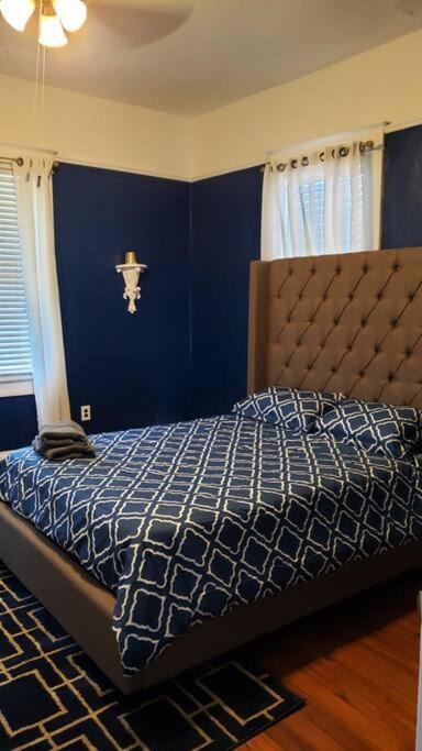 The Lafayette House Holiday home Mobile